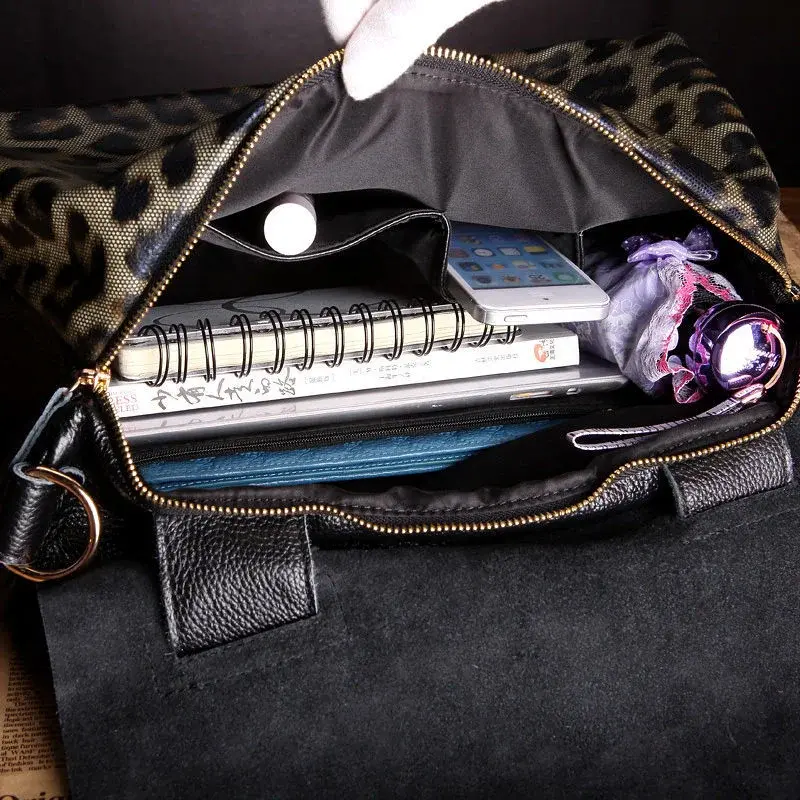 Chic Genuine Leather Large Capacity Handbag Women's Bag Fashion Leopard Print Tote Bag Soft Leather Lady Bag image 4